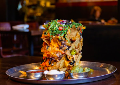 The B.O.B. signature dishes Jenga Tower Nachos
Smokehouse Mac n Cheese
Margherita Pizza